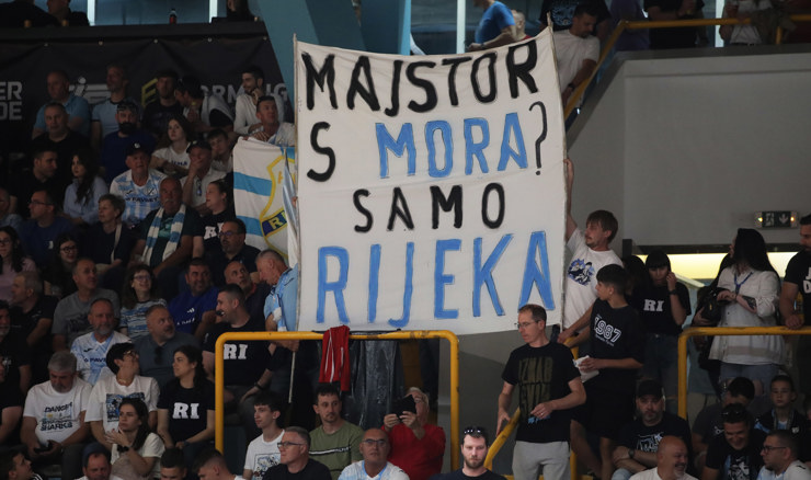 Rijeka slavila u futsalskom Jadranskom derbiju pobjedom protiv Hajduka