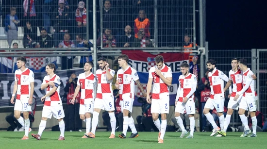 Hrvatski nogometaši na utakmici protiv Farskih Otoka