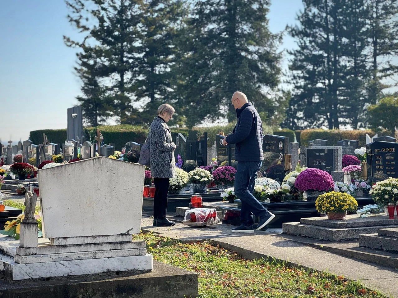 Osječani se prisjećaju svojih pokojnika