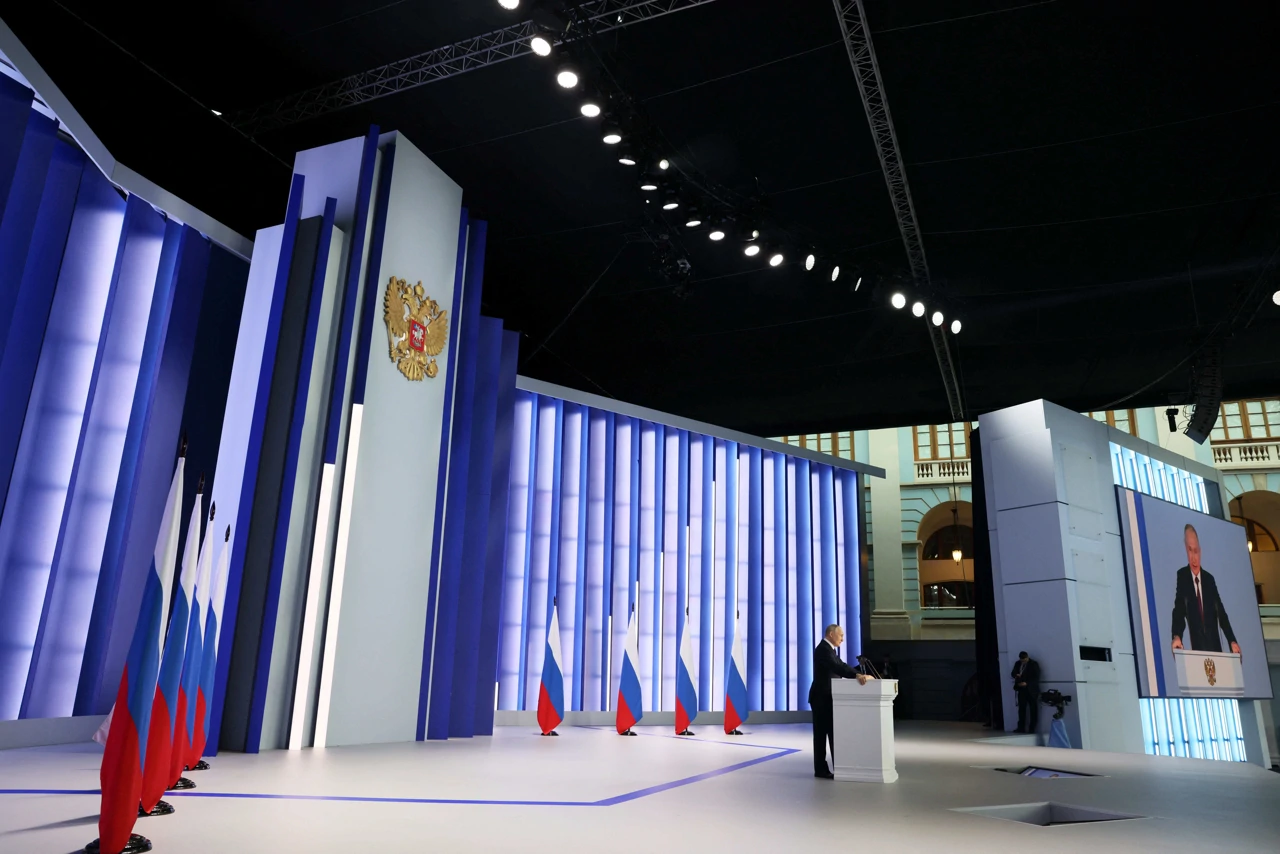 Vladimir Putin pred parlamentarcima