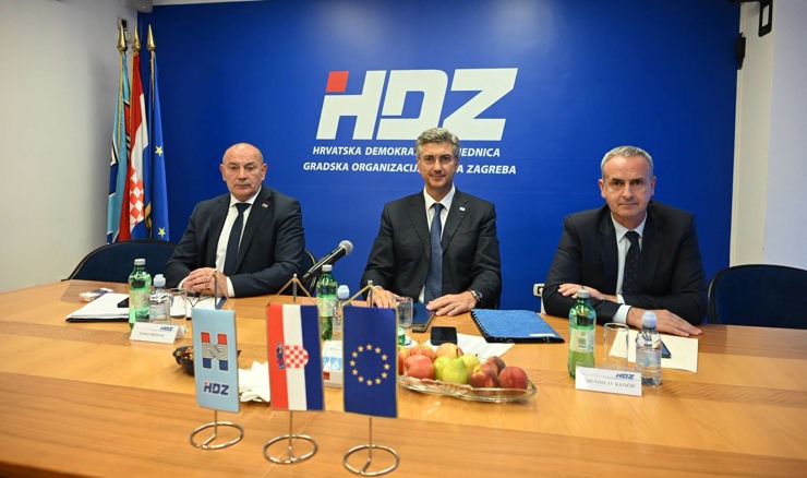 Plenković: Inflacija usporava, rođeno 653 djece više nego lani