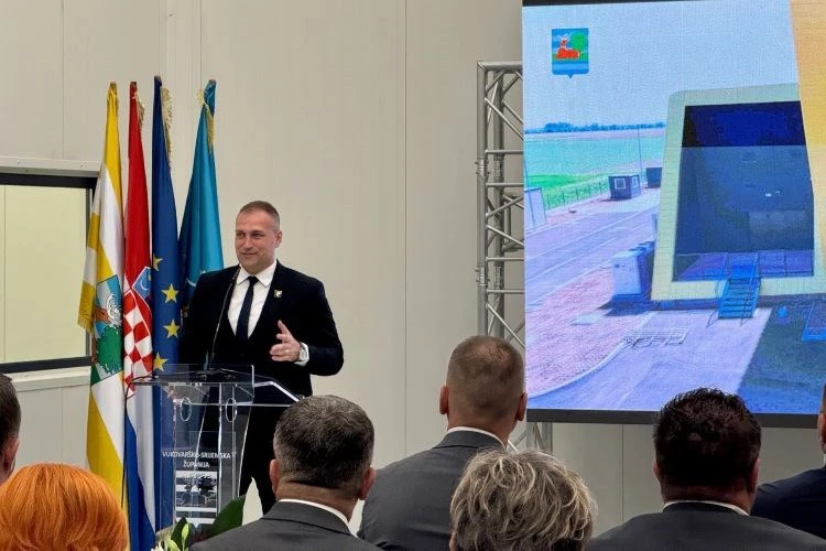 Otvorenje ATC-a u Cerni, Foto: Ministarstvo poljoprivrede/Radio Osijek