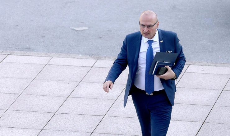 Gordan Grlić Radman