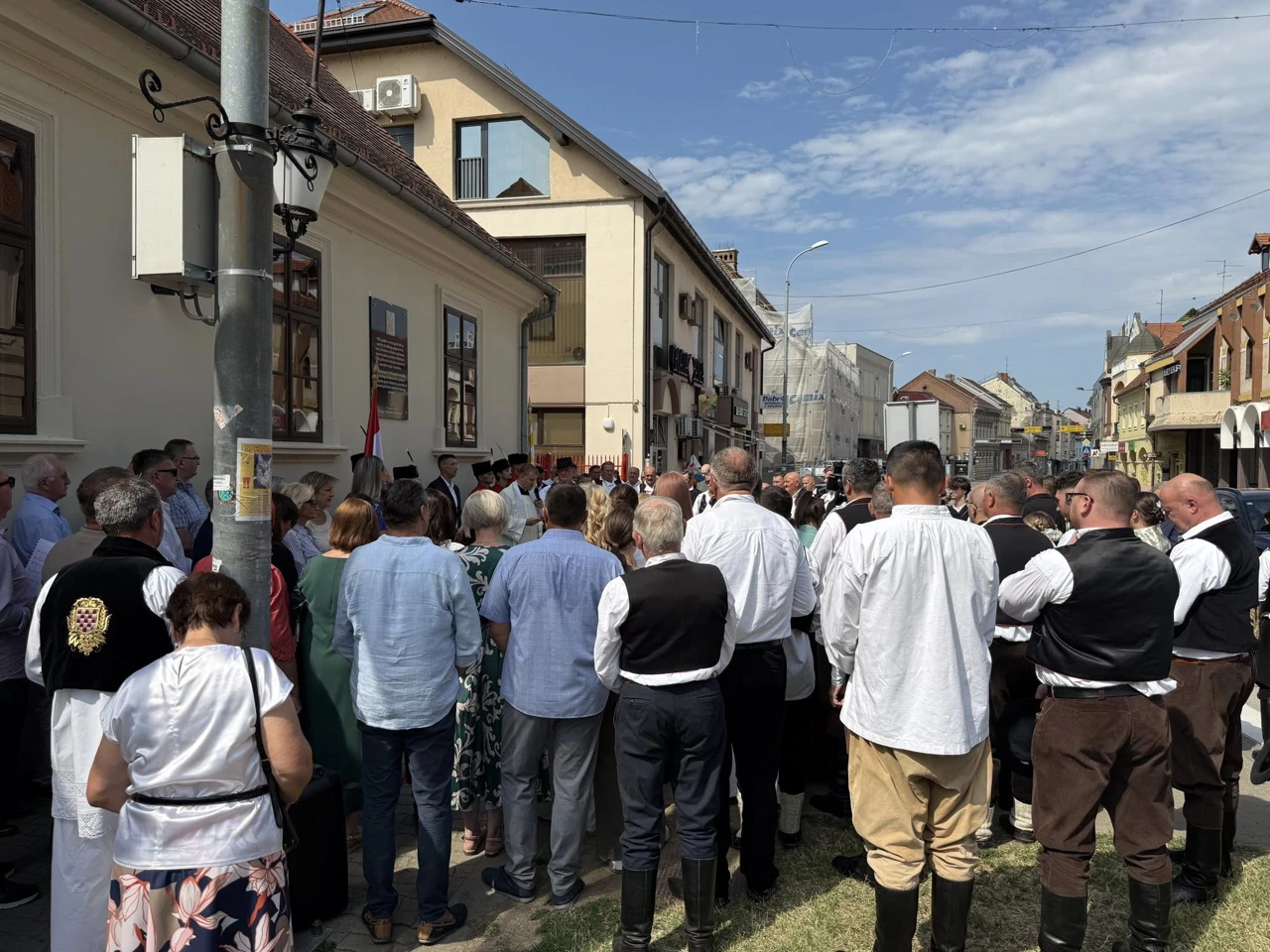 U povodu 1100. obljetnice Hrvatskog Kraljevstva