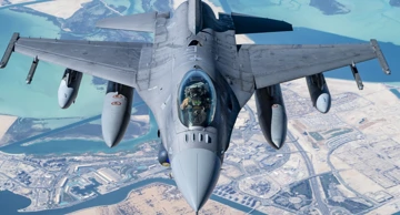 Borbeni zrakoplov, arhivska fotografija