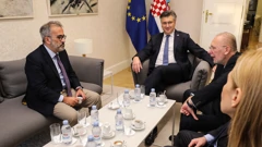 Predsjednik Vlade Plenković sa zastupnikom u EP-u Rangelom