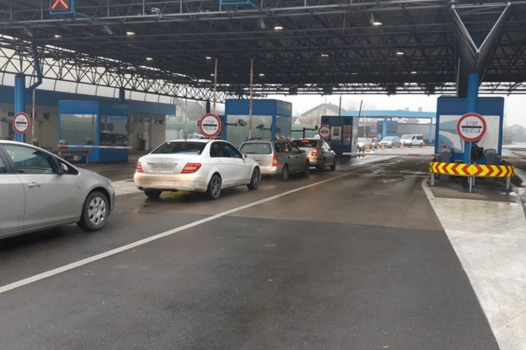 Rumunj i Hrvat krivotvorili dokumente