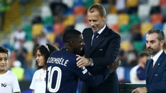 Ousmane Dembele i Aleksander Čeferin 