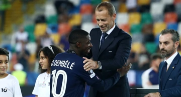 Ousmane Dembele i Aleksander Čeferin 