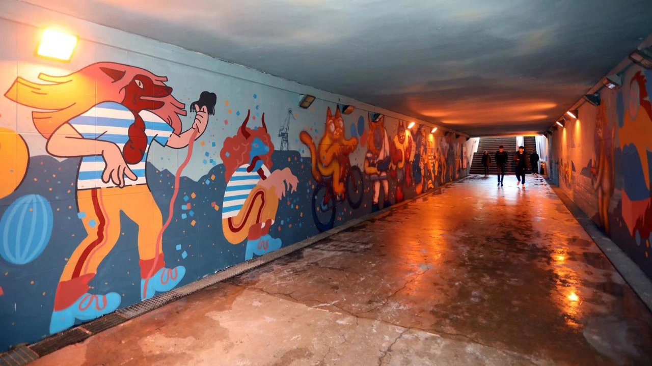 Mural tri autora u pothodniku kod tržnice