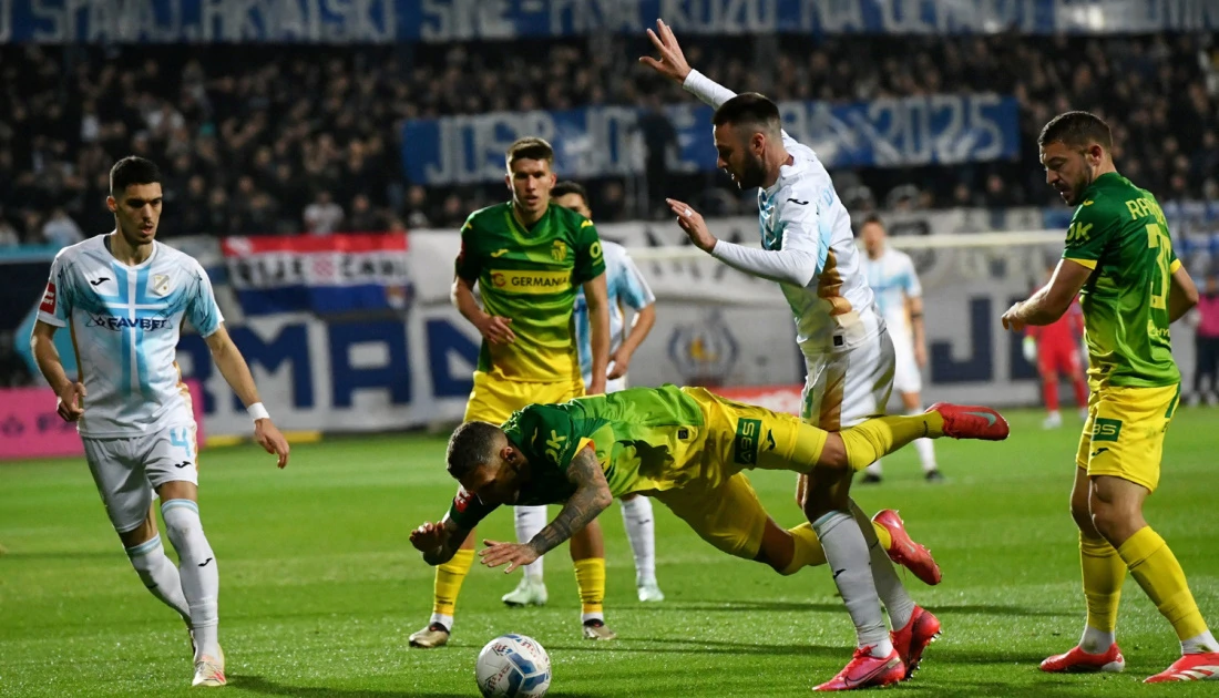 Dvoboj Rijeke i Istre 1961 u polufinalu Kupa, Foto: Damir Škomrlj/CROPIX