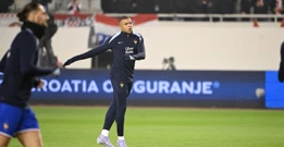 Kylian Mbappe na zagrijavanju uoči utakmice Hrvatska - Francuska, Foto: Ante Čizmić/CROPIX