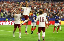 Mikel Oyarzabal slavi gol za 1:0 , Foto: Kai Pfaffenbach/REUTERS