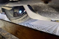 Iz prometa isključeno vozilo s opasnim nedostacima, Foto: PU OB/-