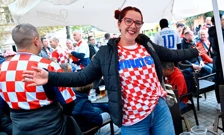 Hrvatski navijači u Pragu, Foto: Boris Kovačev/CROPIX
