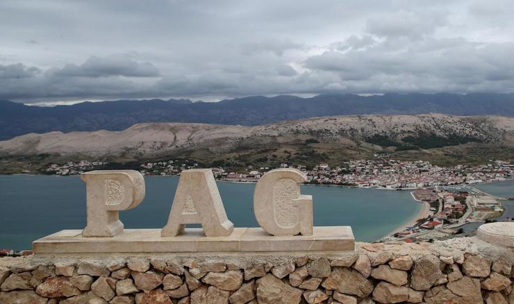 Pag bilježi pad turističkih dolazaka u lipnju, očekivanja i dalje velika