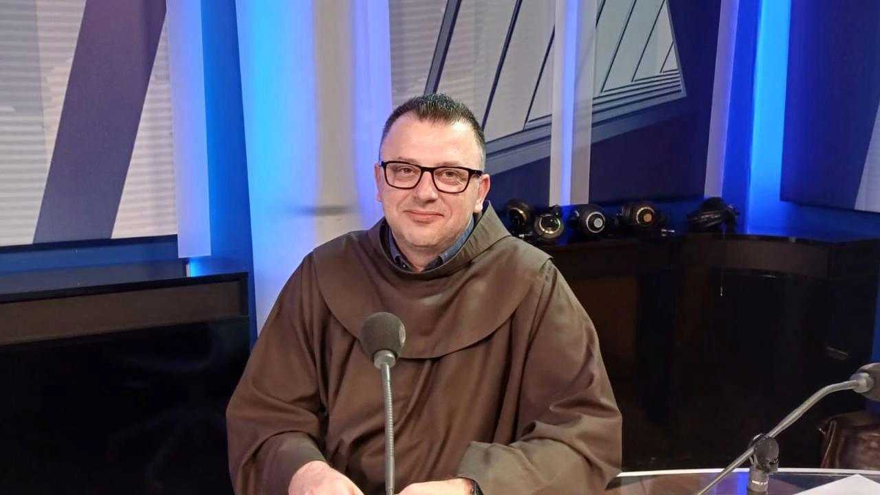 izv. prof. dr. sc. fra Stipo Kljajić