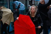 Kišno i prohladno jutro u Zagrebu, Foto: Damjan Tadic/CROPIX
