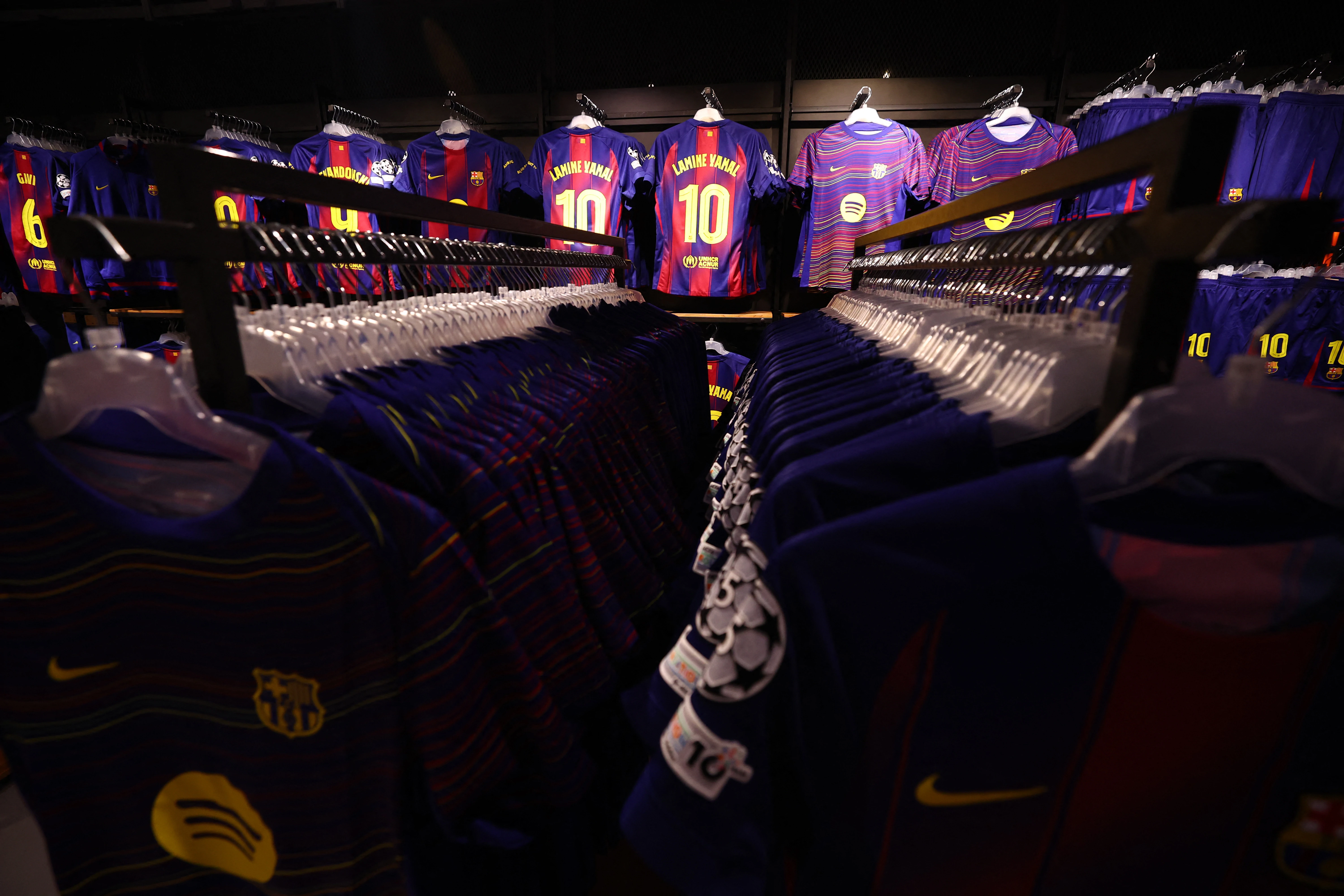 Ponovno odgođen povratak Barcelone na Camp Nou