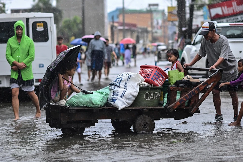 Filipini: nakon tajfuna pogodio ih supertajfun, dvije osobe poginule