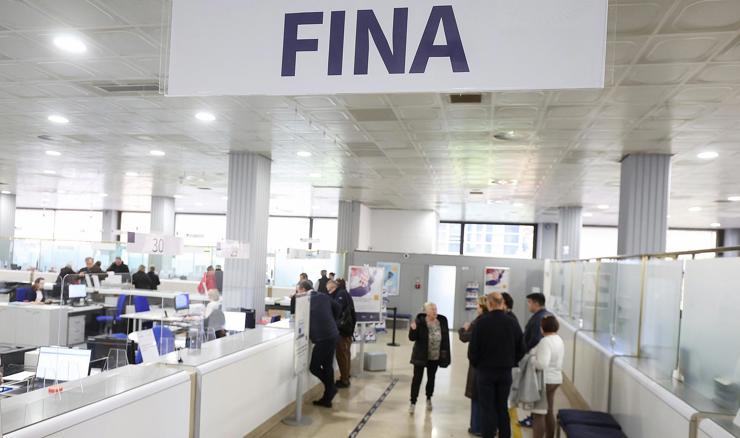 Fina otvara besplatna savjetovališta za prezadužene građane
