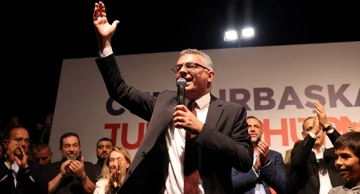 Tufan Erhurman