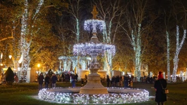 Paljenje božićnih lampica na Zrinjevcu