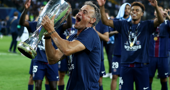 Luis Enrique slavi s igračima