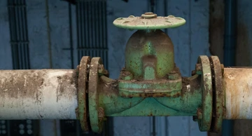 Oil pipeline