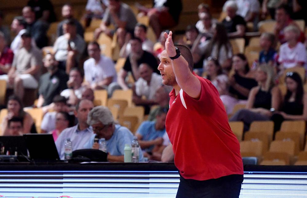 Trainer zur schockierenden Niederlage der jungen Basketballspieler: Es ist schwer für uns alle. 1 luka1 20260801073258