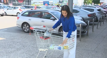 Ekipa HTV-a u shoppingu u Sloveniji