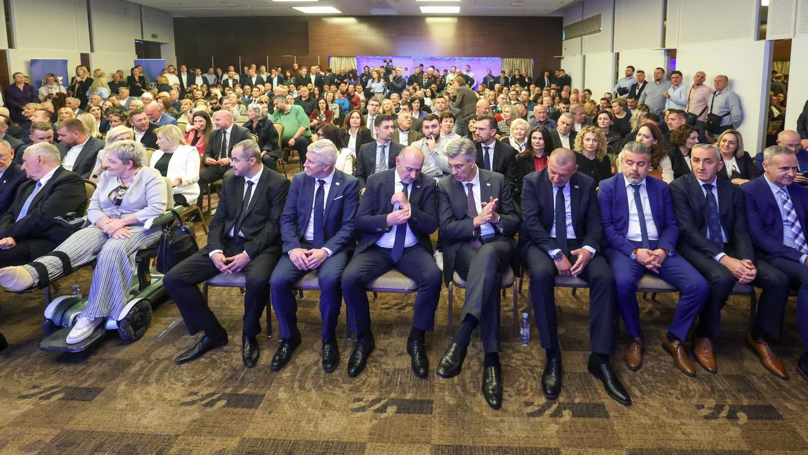 pxl 070426 149685249 20260407202716