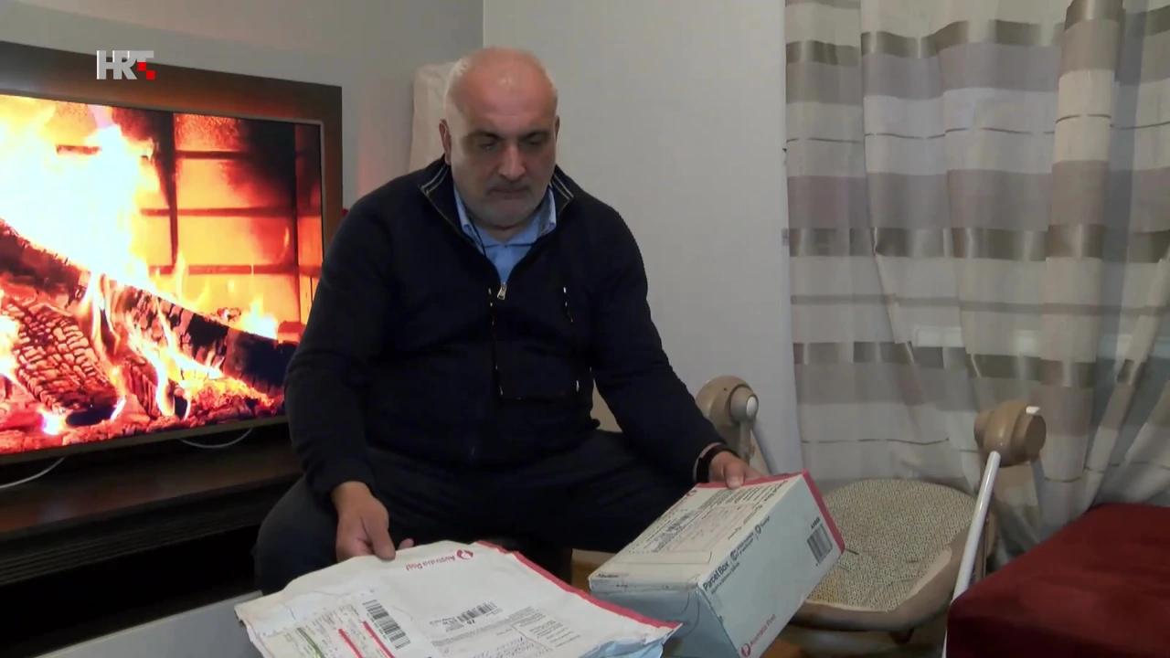 Paketi koje je iz Australije primio Nenad Prica, Foto: Potrošaki kod/HRT