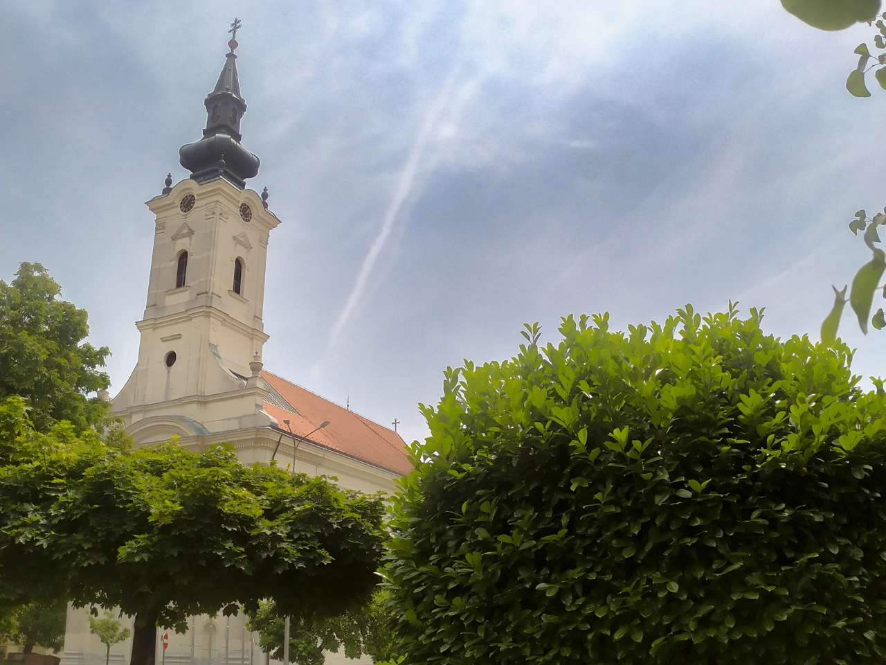 Župna crkva, Foto: János Römer/HRT