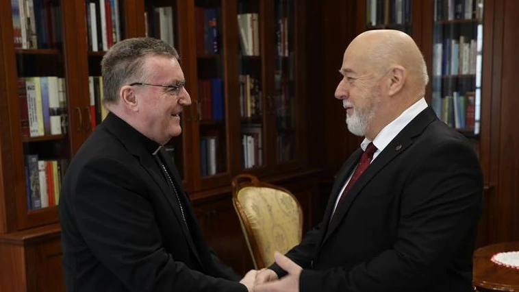 Kardinal Bozanić primio delegaciju HNV-a Crne Gore