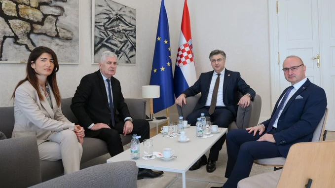 Plenković und Čović riefen in Zagreb zur Erhaltung des Friedens und der Stabilität in Bosnien und Herzegowina auf 6 glrhb8ww0aavygz 20250305130553