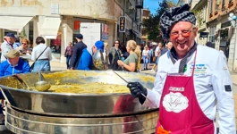 Budimir Žižović - Žižo pripremio je sa svojim timom fritaju s 1.600 jaja i 20 kilograma šparoga