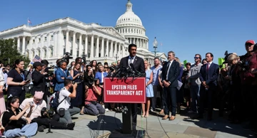 Zastupnički dom izglasao objavu Epsteinovih dokumenata