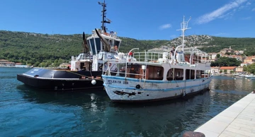  Brod “Vila Velebita II” pomorske škole Bakar