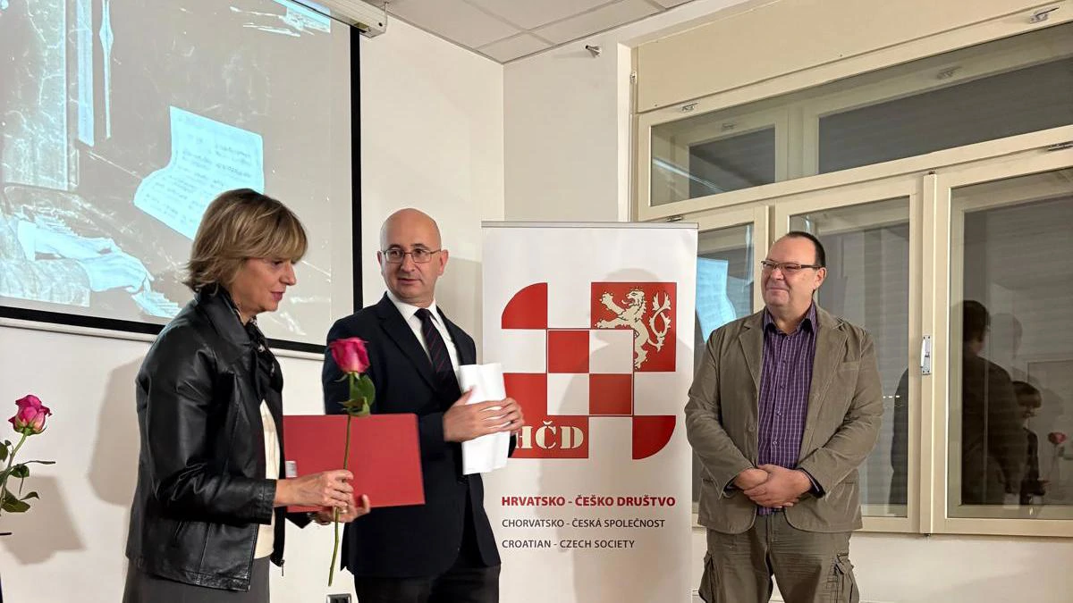 Nagrade HRT-ovim emisijama Prizma i Multikultur, Foto: HTV/HRT