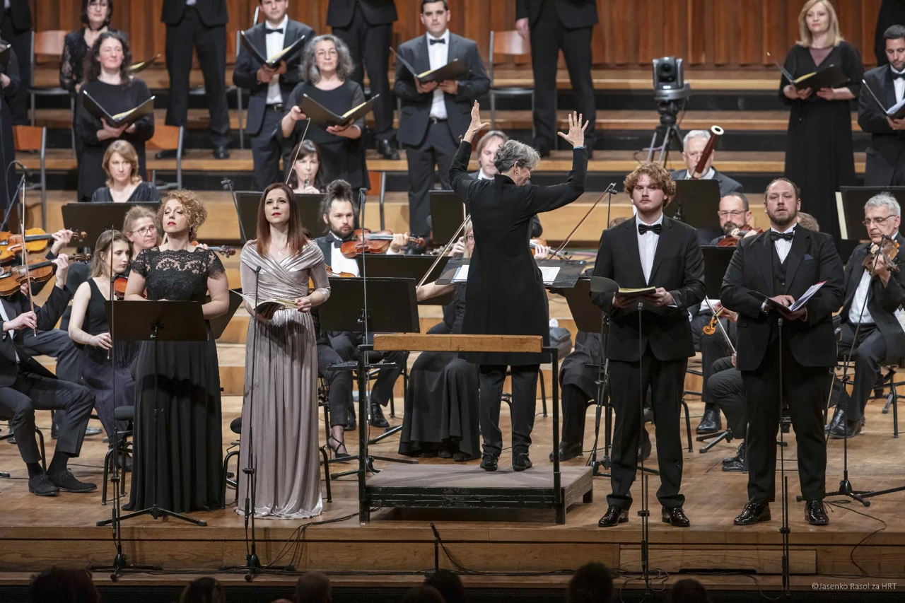 Ivana Lazar, Marija Kuhar Šoša, Grete Pedersen, Emanuel Tomljenović, Matija Meić, Zbor i SO HRT-a, Foto: Jasenko Rasol/HRT