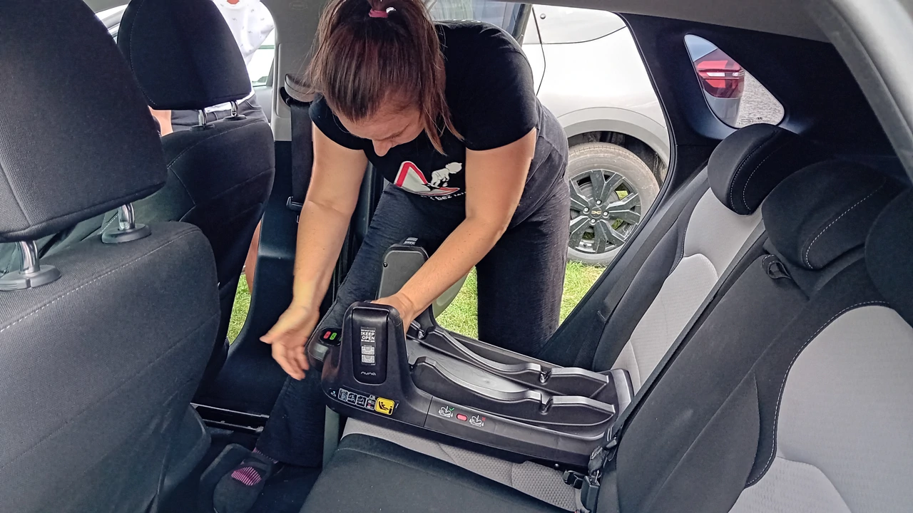 Pregled autosjedalica, Foto: Radio Osijek/HRT