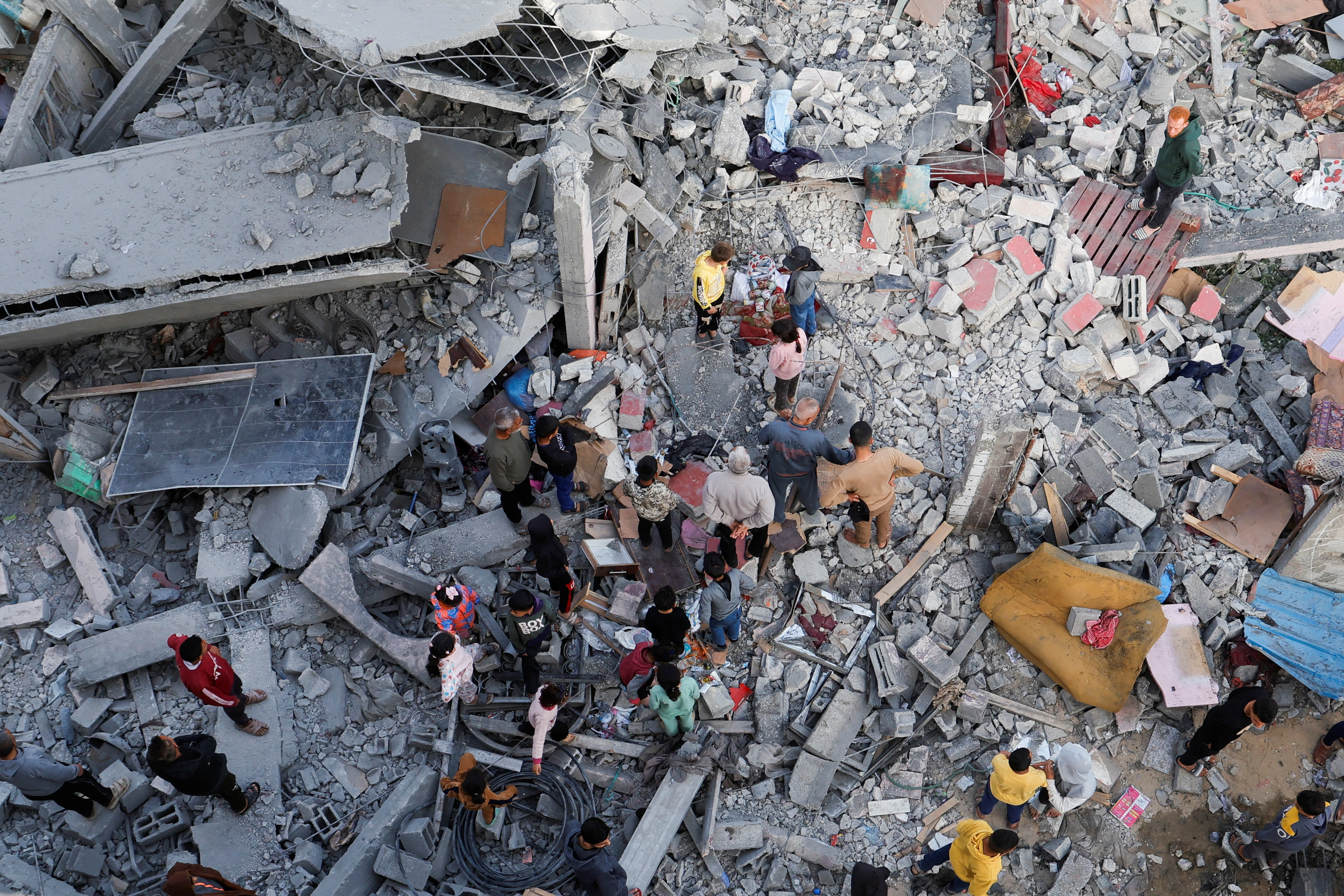 Izrael širi napade na Gazu, stanovnici ponovno prisiljeni na evakuaciju