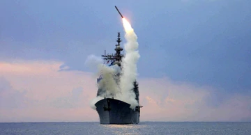 Lansiranje krstareće rakete Tomahawk s američke krstarice USS Cape St. George