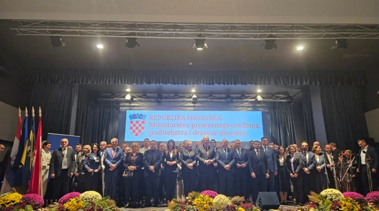 Potpisivanje ugovora 