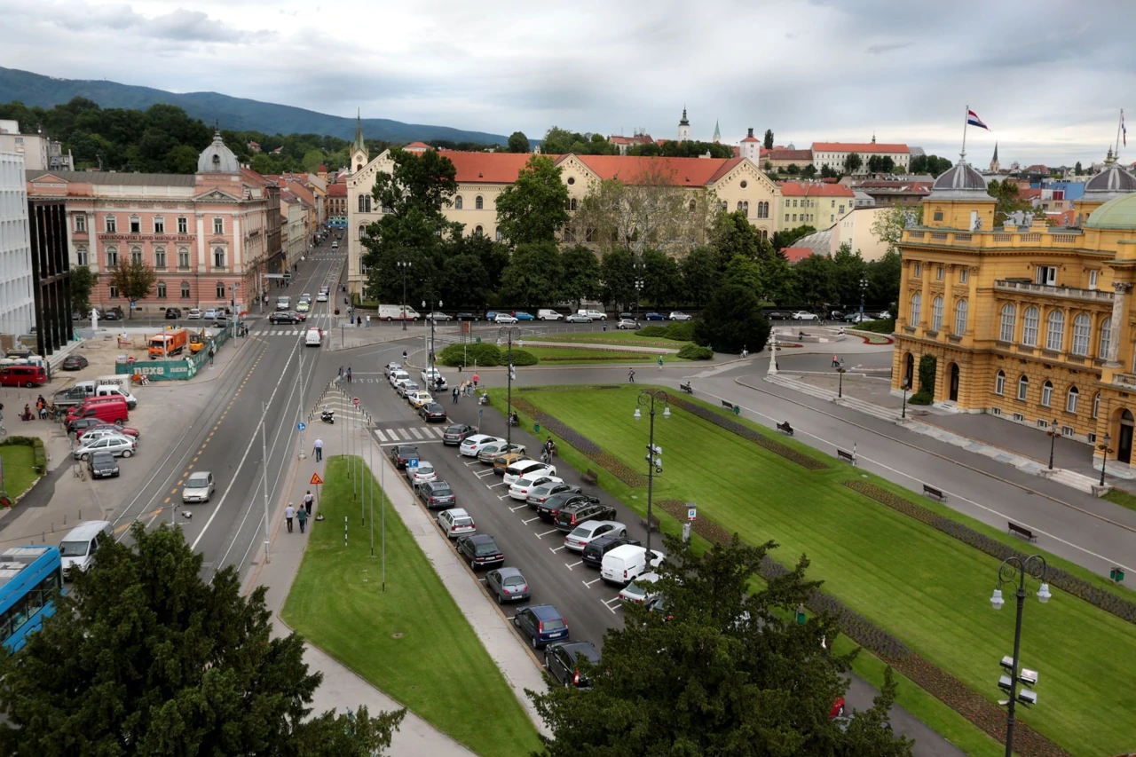 The Marshal Tito Square in Zagreb has been renamed to the Republic of Croatia Square. (Photo: Patrik Macek/PIXSELL)