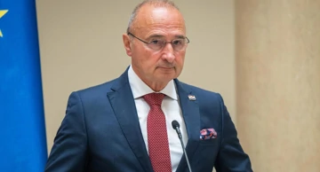 Gordan Grlić Radman