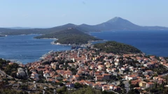 Panorama grada i otoka Malog Lošinja 