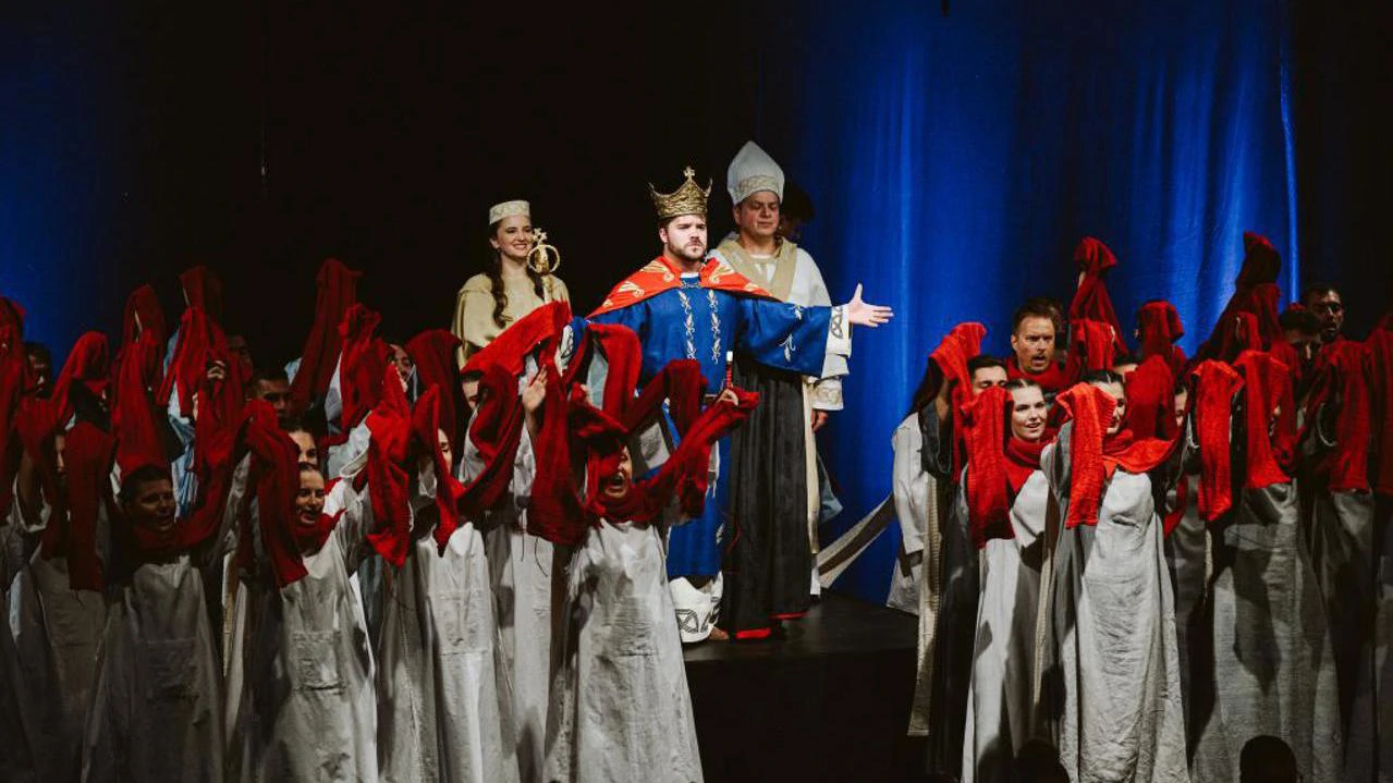 Krunidba kralja Tomislava