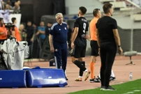 Bruno Petković napušta travnjak, Foto: Marko Lukunic/PIXSELL